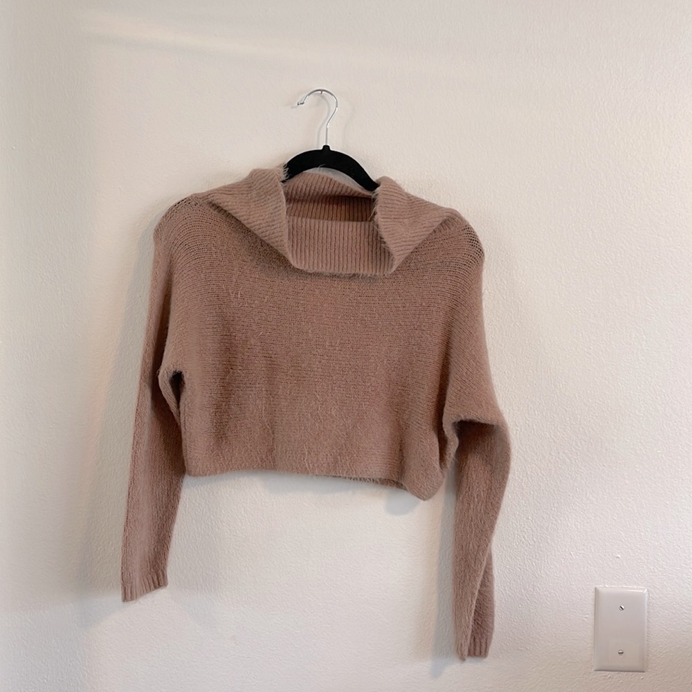 Olivaceous Soft Crop Sweater